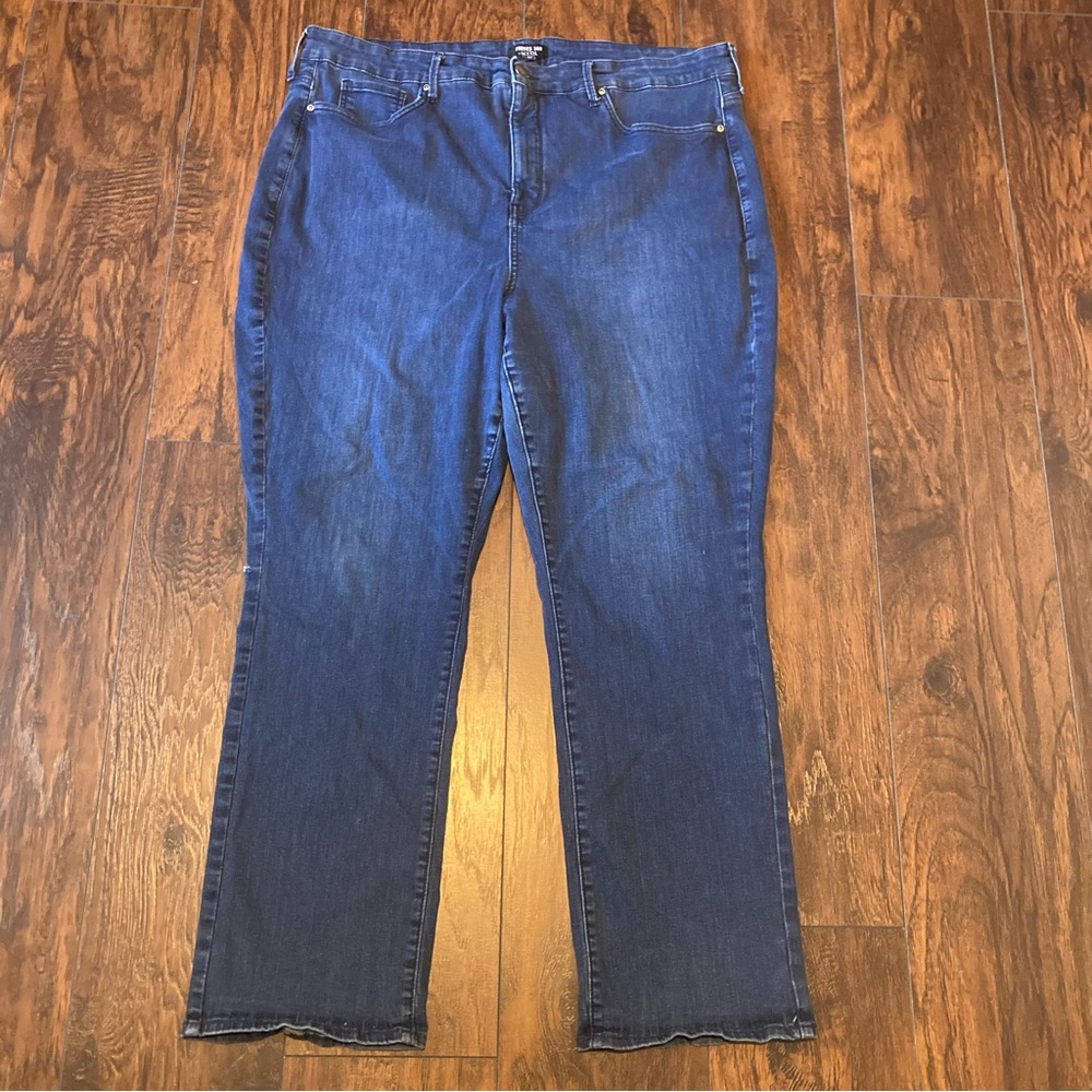 Jeans - Picture 2 of 10